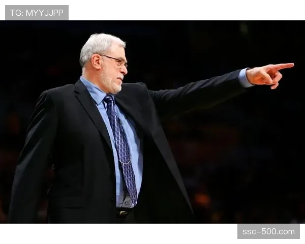 从直觉到算法战术决策演变 NBA常规赛关键战术趋势更重数据