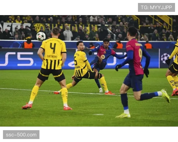 富勒姆乔希金抓住门将失误 推射空门扳平比分扭转局势 富勒姆乔希金抓住门将失误 推射空门扳平比分扭转局势